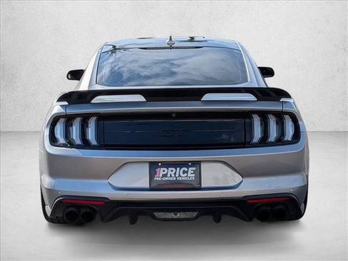 Used 2022 Ford Mustang GT Premium RWD image 7