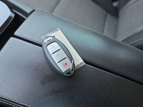 Used 2021 Nissan Rogue S FWD image 26