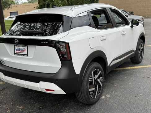 New 2026 Nissan Kicks SV w/ Cold Weather Package FWD image 20
