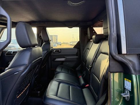Used 2022 Ford Bronco Badlands AWD/4WD image 8