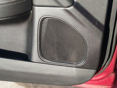 Used 2013 Chrysler 200 Limited image 30