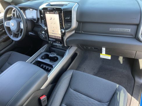 New 2026 RAM 1500 Big Horn AWD/4WD image 9