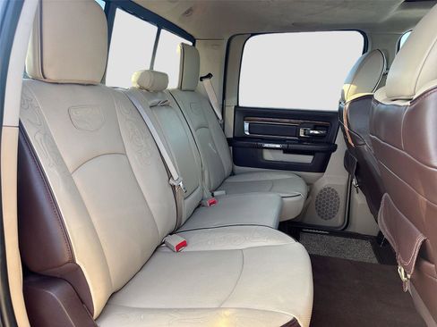 Used 2018 RAM 1500 Laramie Longhorn w/ Longhorn Southfork Package image 31