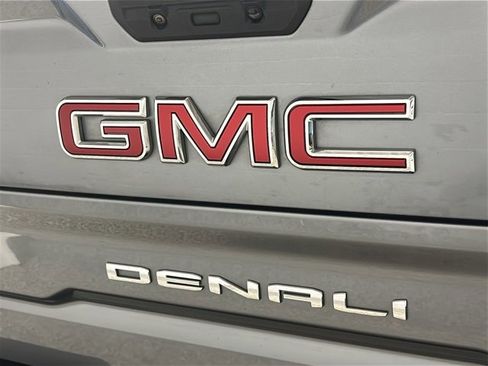 Used 2019 GMC Sierra 1500 Denali w/ Denali Ultimate Package image 31