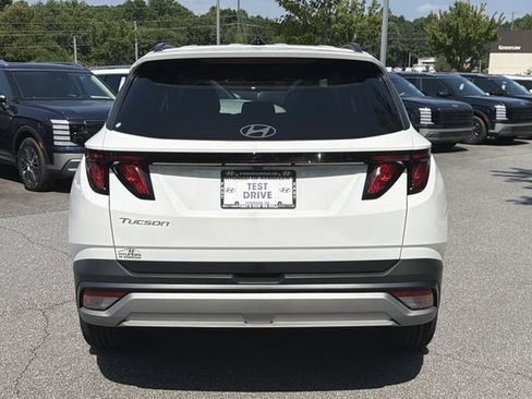 New 2026 Hyundai Tucson SEL Plus FWD image 7