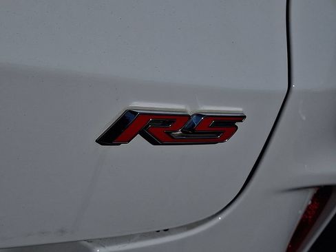 Certified 2023 Chevrolet TrailBlazer RS w/ Convenience Package AWD/4WD image 34