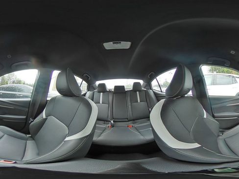 Used 2025 Toyota Camry SE FWD image 37