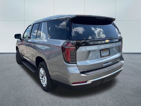 Used 2025 Chevrolet Tahoe LT AWD/4WD image 2