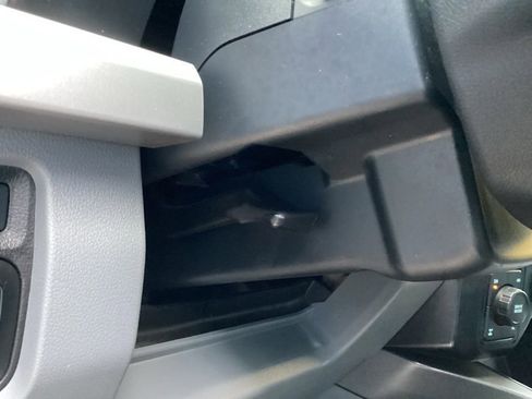 Used 2023 Ford F250 XLT w/ XLT Premium Package image 64