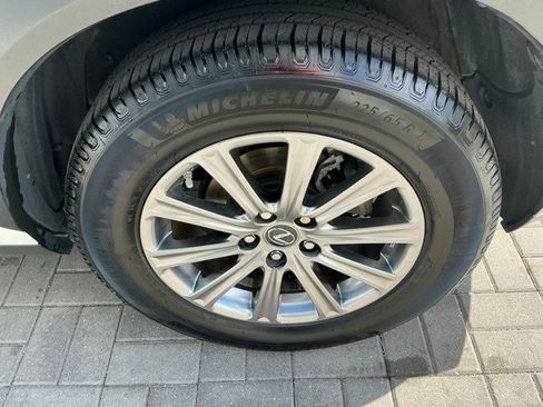 Used 2019 Lexus NX 300h AWD image 12