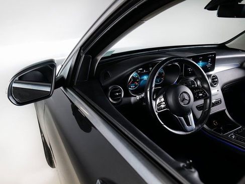 Used 2021 Mercedes-Benz GLC 300 4MATIC image 26