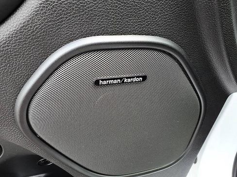 Used 2023 Dodge Durango R/T AWD/4WD image 15