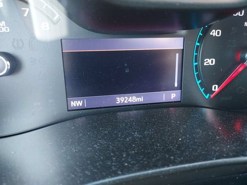 Used 2022 Chevrolet Colorado Z71 w/ Safety Package AWD/4WD image 19
