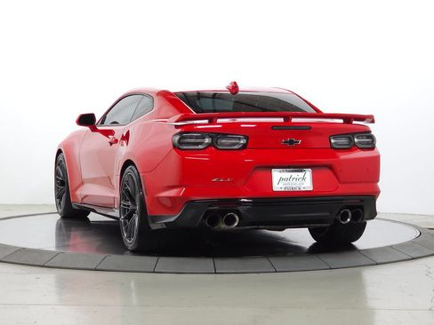 Used 2020 Chevrolet Camaro ZL1 RWD image 6