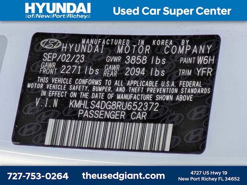 Used 2024 Hyundai Elantra SEL w/ Convenience Package image 36