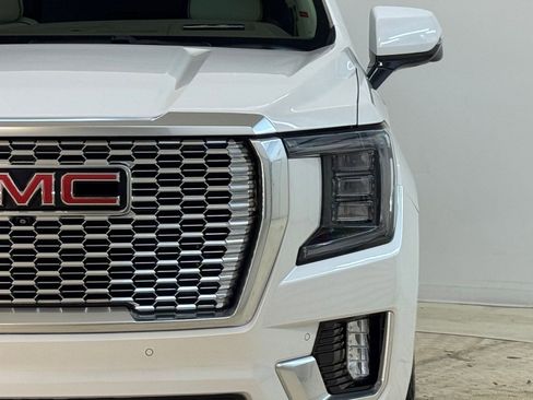 Used 2021 GMC Yukon Denali image 11
