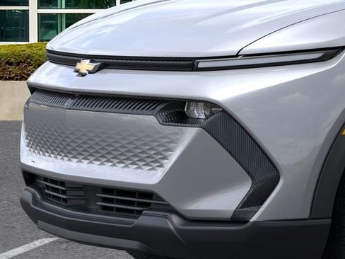 New 2026 Chevrolet Equinox EV LT FWD image 13