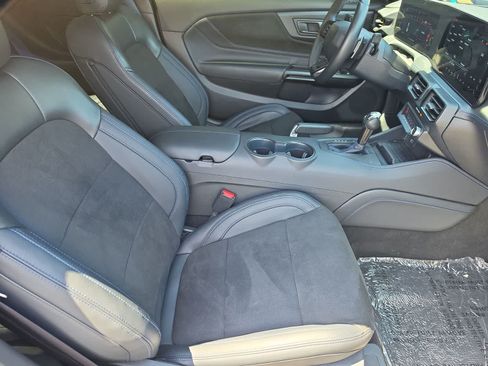Used 2024 Ford Mustang Dark Horse RWD image 18
