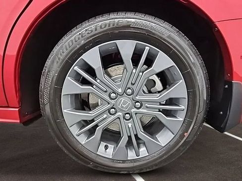 New 2026 Honda Odyssey Touring image 8