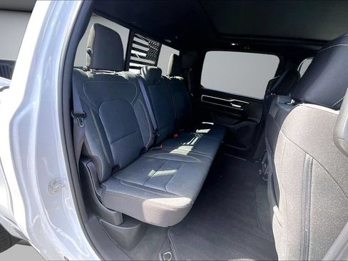 Used 2022 RAM 1500 Big Horn AWD/4WD image 25
