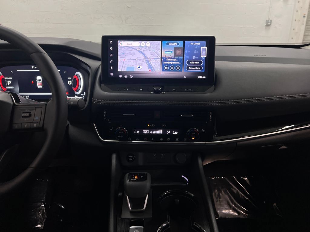 Used 2025 Nissan Rogue SL w/ SL Premium Package FWD image 20
