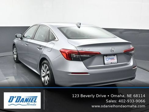 Used 2024 Honda Civic LX image 4