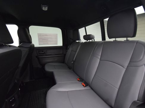 New 2026 RAM 2500 Tradesman AWD/4WD image 36