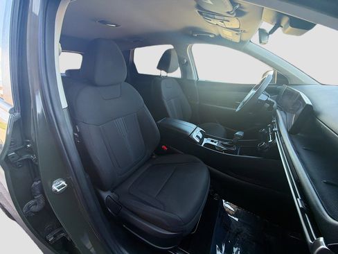 Used 2025 Hyundai Tucson SEL AWD/4WD image 31