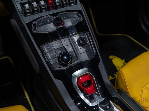 Used 2016 Lamborghini Huracan LP 610-4 image 51