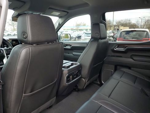 Certified 2023 GMC Sierra 1500 SLT w/ SLT Premium Plus Package AWD/4WD image 32