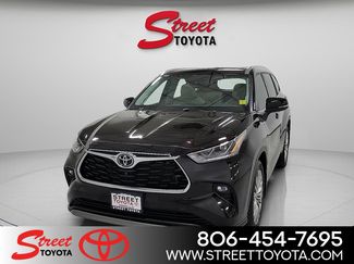 Used 2022 Toyota Highlander Platinum AWD/4WD video 1