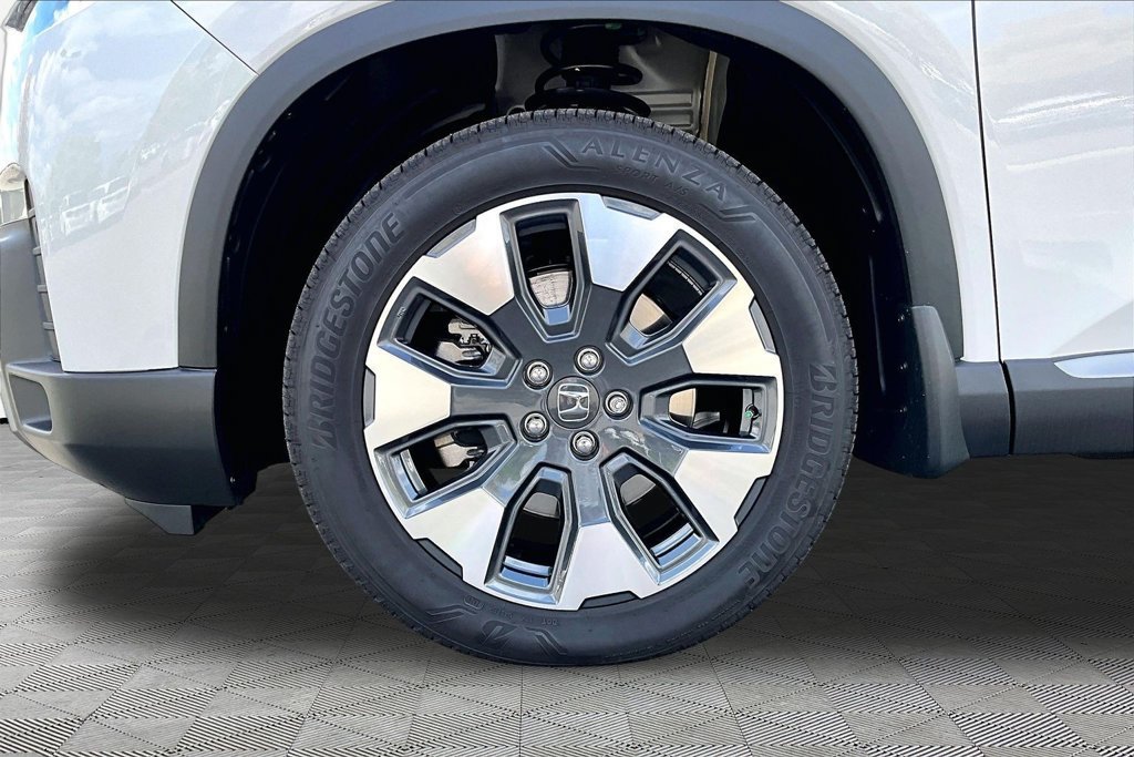 Certified 2026 Honda Pilot Elite image 23