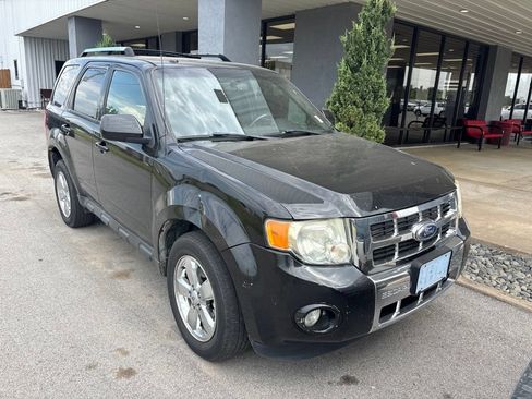 Used 2011 Ford Escape Limited w/ 302A Rapid Spec Order Code AWD/4WD image 2