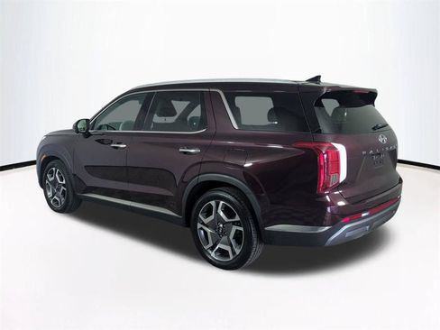 Used 2023 Hyundai Palisade Limited FWD image 7