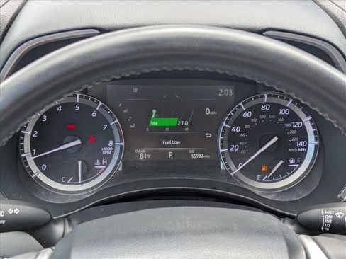 Used 2022 Toyota Highlander XLE AWD/4WD image 10