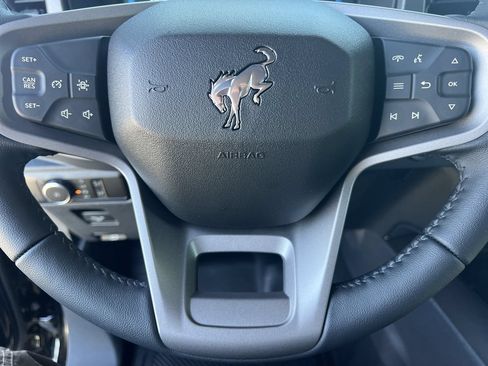 New 2026 Ford Bronco Badlands AWD/4WD image 9