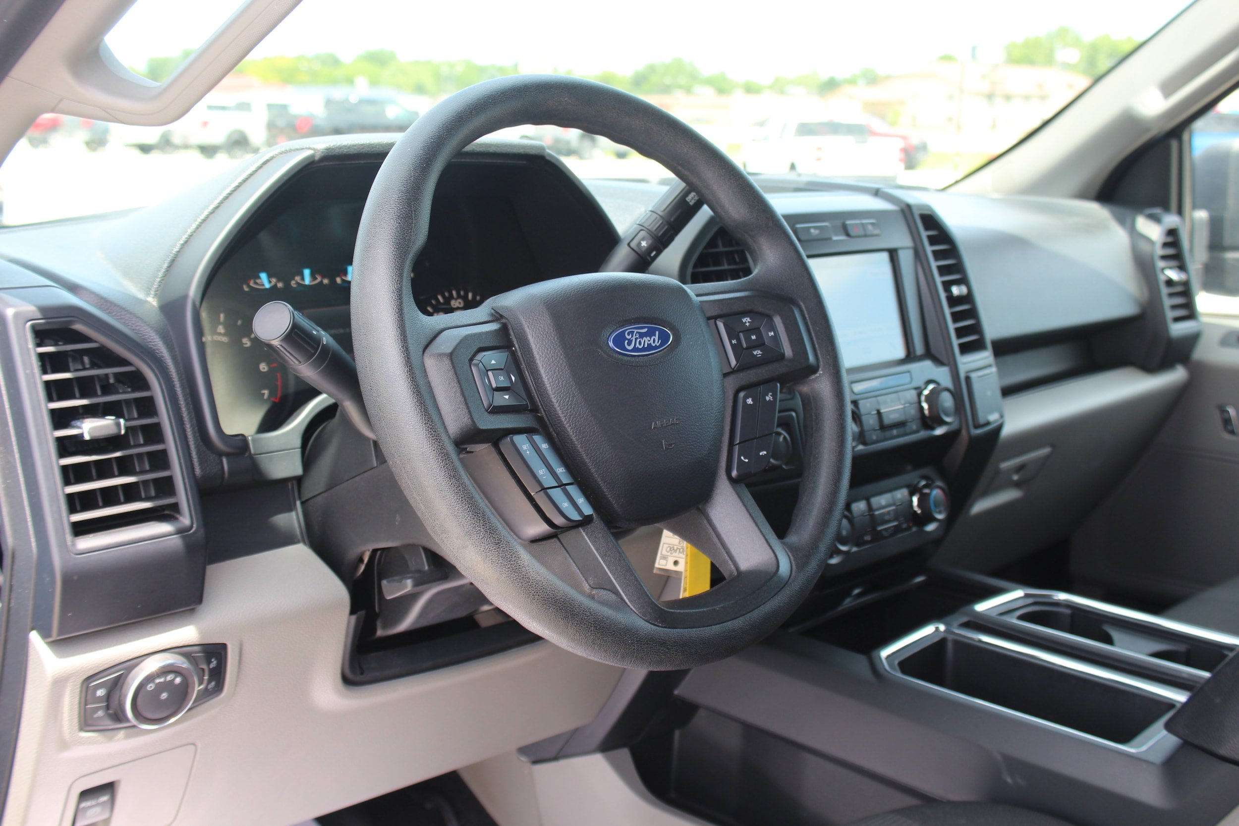 Used 2019 Ford F150 XL w/ Equipment Group 101A Mid AWD/4WD image 15