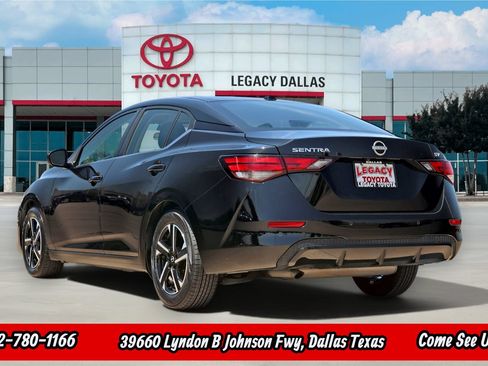 Used 2024 Nissan Sentra SV FWD image 6
