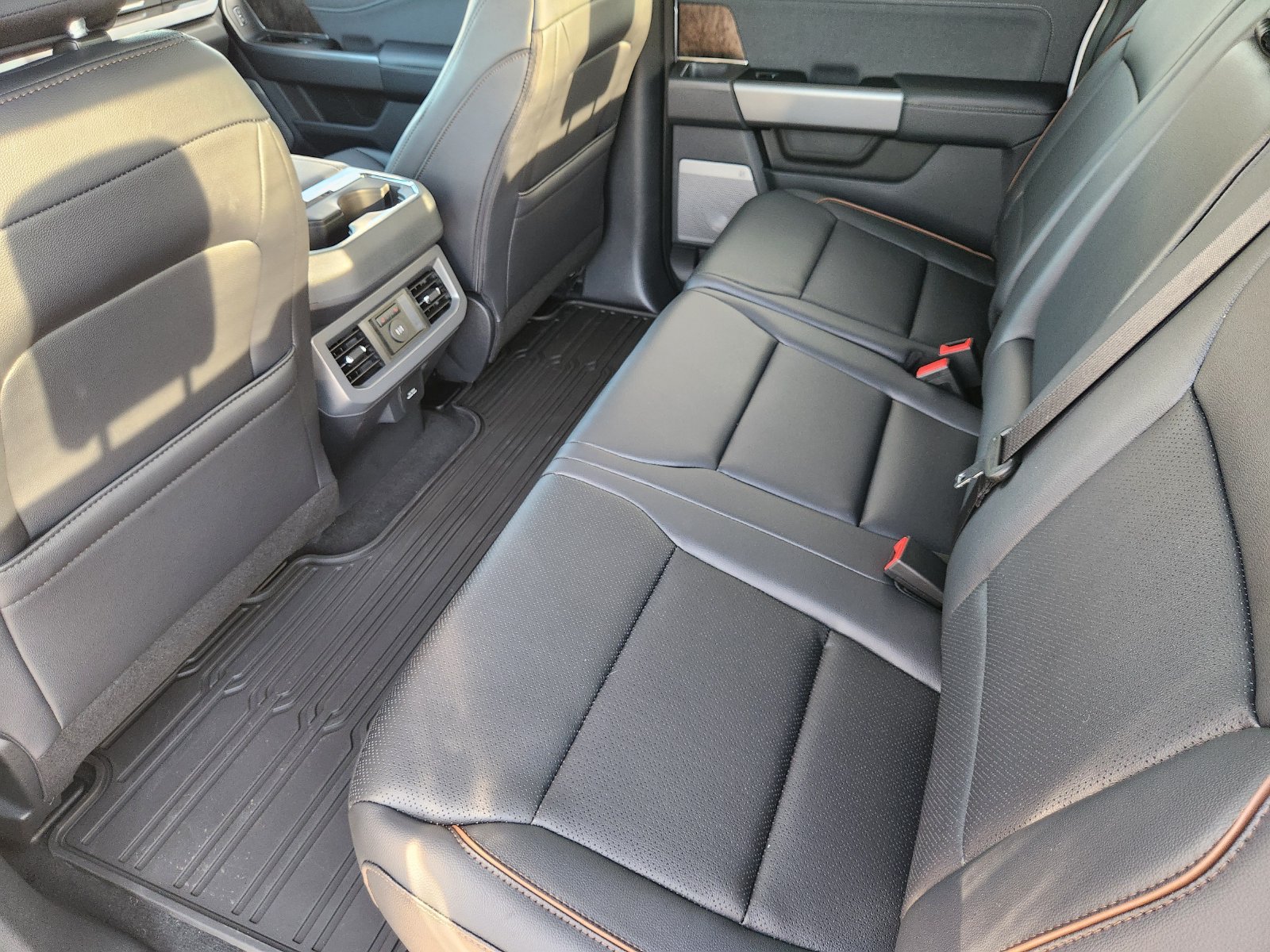 New 2027 Ford F350 Lariat AWD/4WD image 25