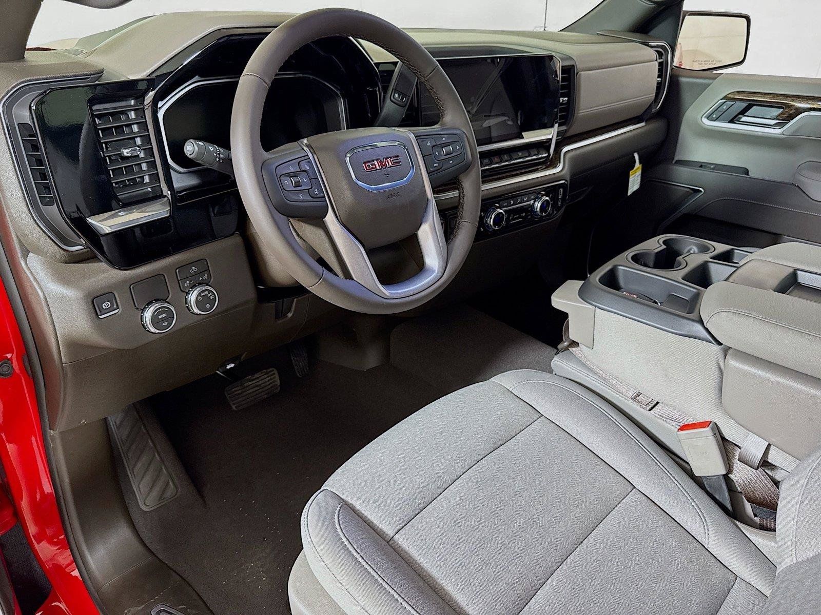 New 2026 GMC Sierra 1500 SLE w/ Preferred Package RWD image 5