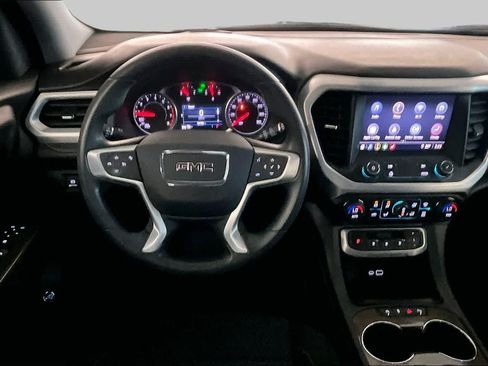 Used 2023 GMC Acadia SLE w/ Driver Convenience Package FWD image 6