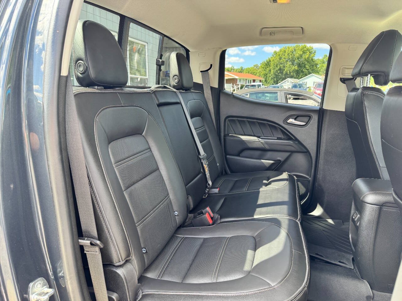Used 2022 GMC Canyon Denali AWD/4WD image 14