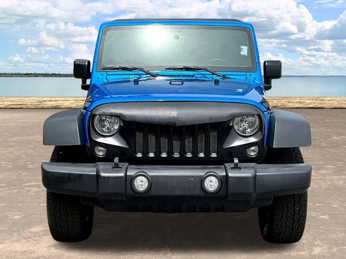 Used 2015 Jeep Wrangler Unlimited Sport w/ Quick Order Package 24S AWD/4WD image 2