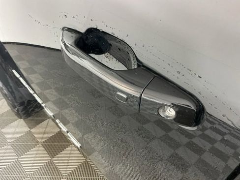 Used 2024 GMC Sierra 3500 Denali Ultimate image 13