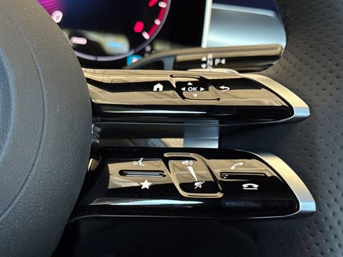 New 2025 Mercedes-Benz C 300 4MATIC Sedan image 28