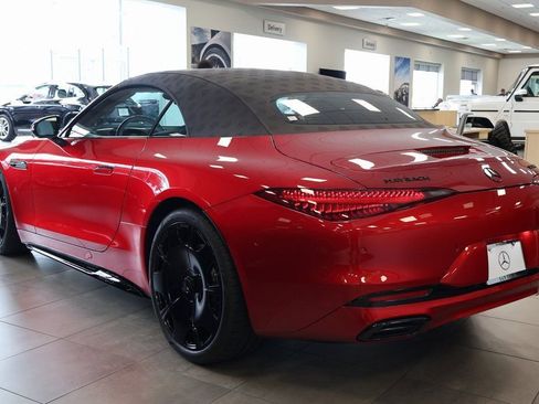 New 2026 Mercedes-Benz Maybach SL 680 image 2