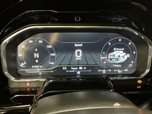 Used 2024 GMC Sierra 3500 SLE image 25