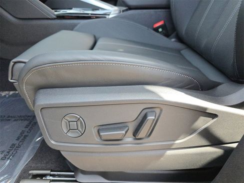 New 2025 Audi Q5 Prestige image 18