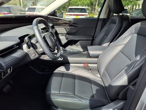 New 2026 Lincoln Nautilus Premier image 7