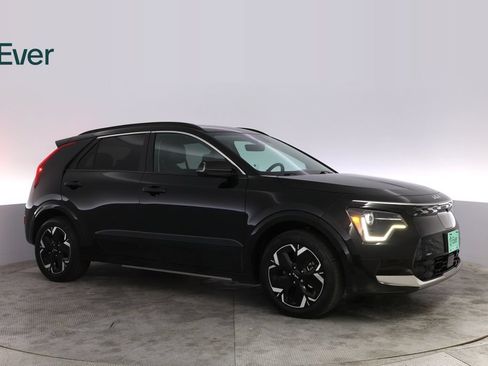 Used 2024 Kia Niro Wind FWD image 14